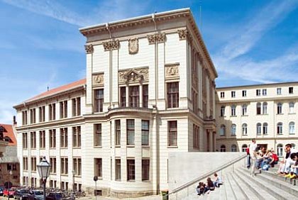 Melanchtonianum am Universitätsplatz